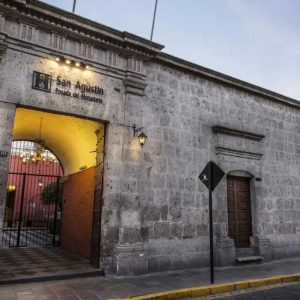 San Agustín Posada del Monasterio